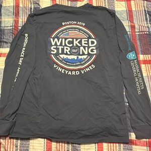 Vineyard Vines Long Sleeve Wicked Strong Boston Marathon Tee